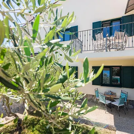 Garden Baška